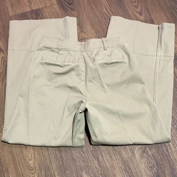 Madewell Wide-Leg Crop Pants in Light Latte
Spring fashion. Beach sz 24 - Picture 2 of 9